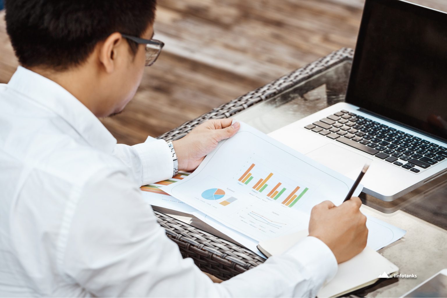 Understanding the Importance of Quality Data for COO Email Lists