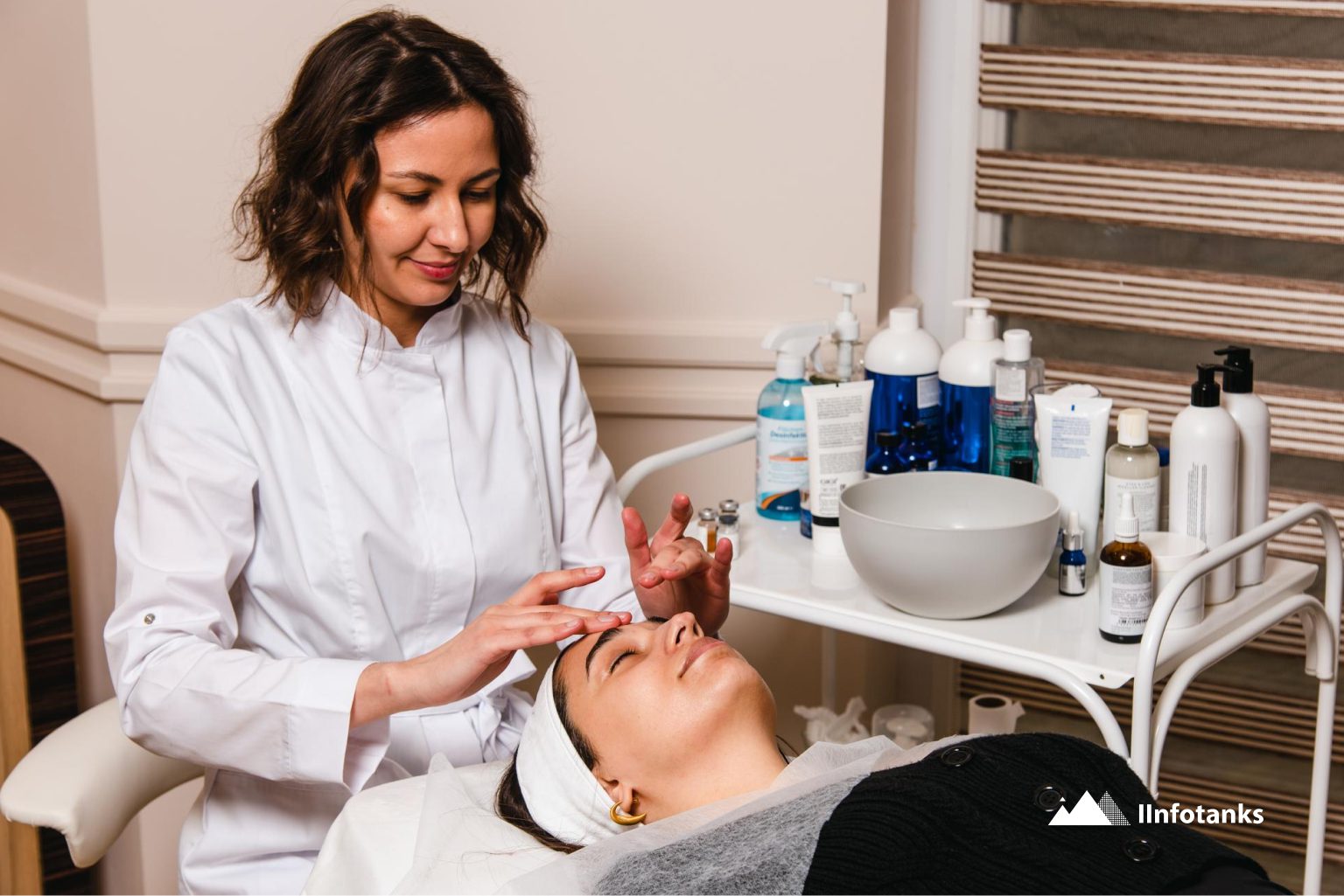 Using a Dermatologist Email List for Effective Campaigns