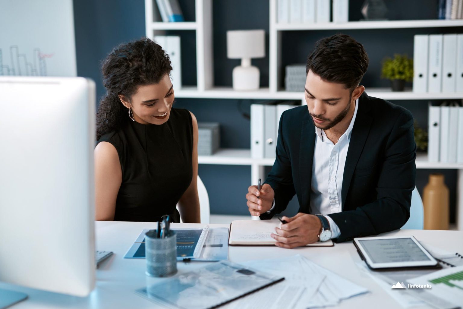 The Benefits of Working with a Salesforce Consultant for Small Businesses-1
